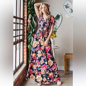 H57–HEIMISH USA Vibrant Floral Maxi Dress
